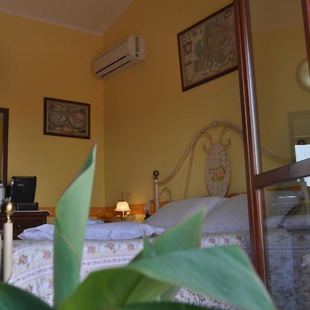 Ariedo Bed And Breakfast Capoterra Extérieur photo