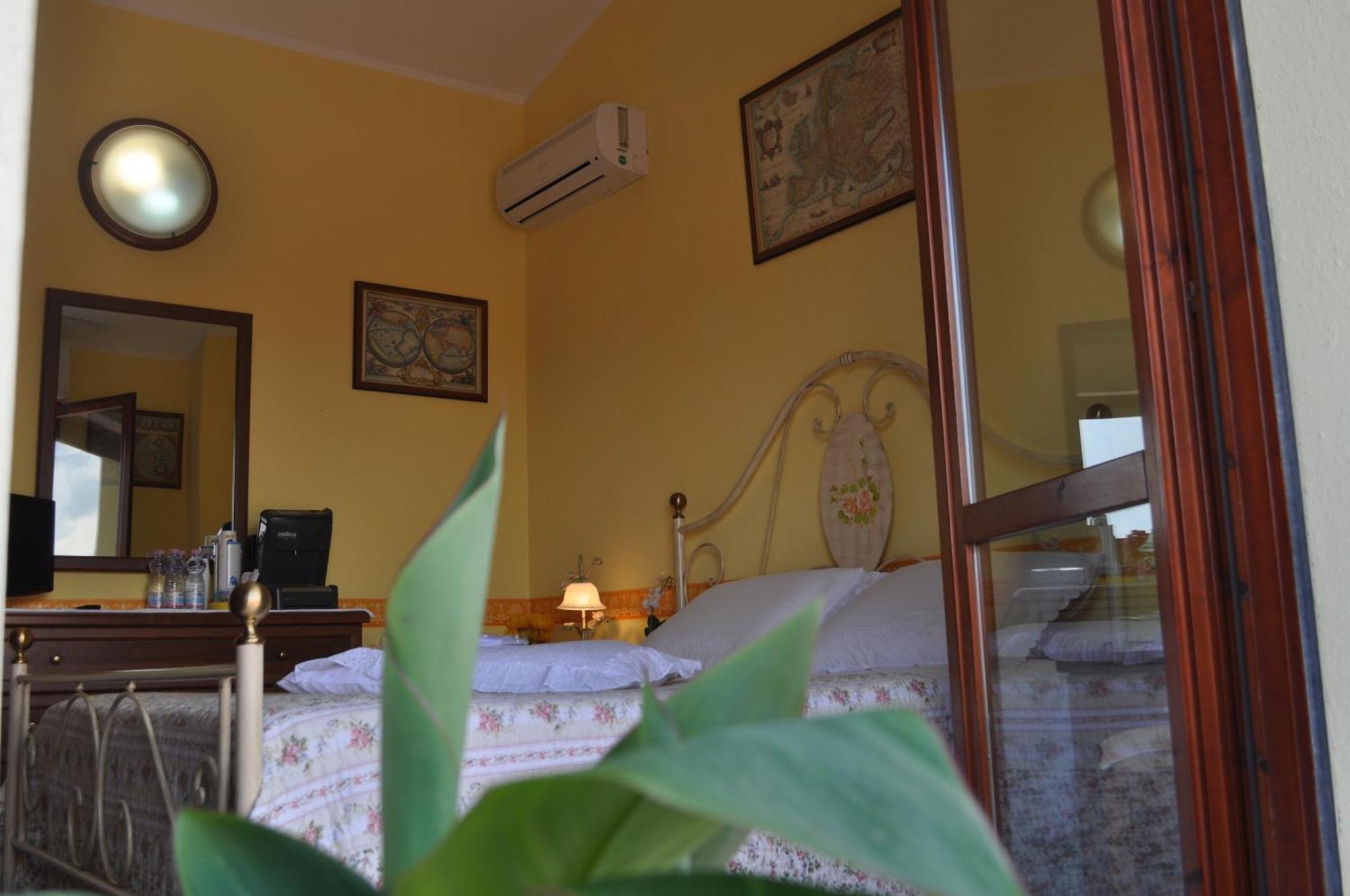 Ariedo Bed And Breakfast Capoterra Extérieur photo